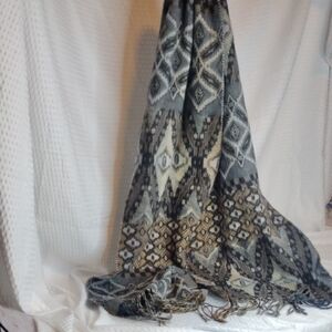 V. FRAAS Cashmink Scarf in Earthy Tones
